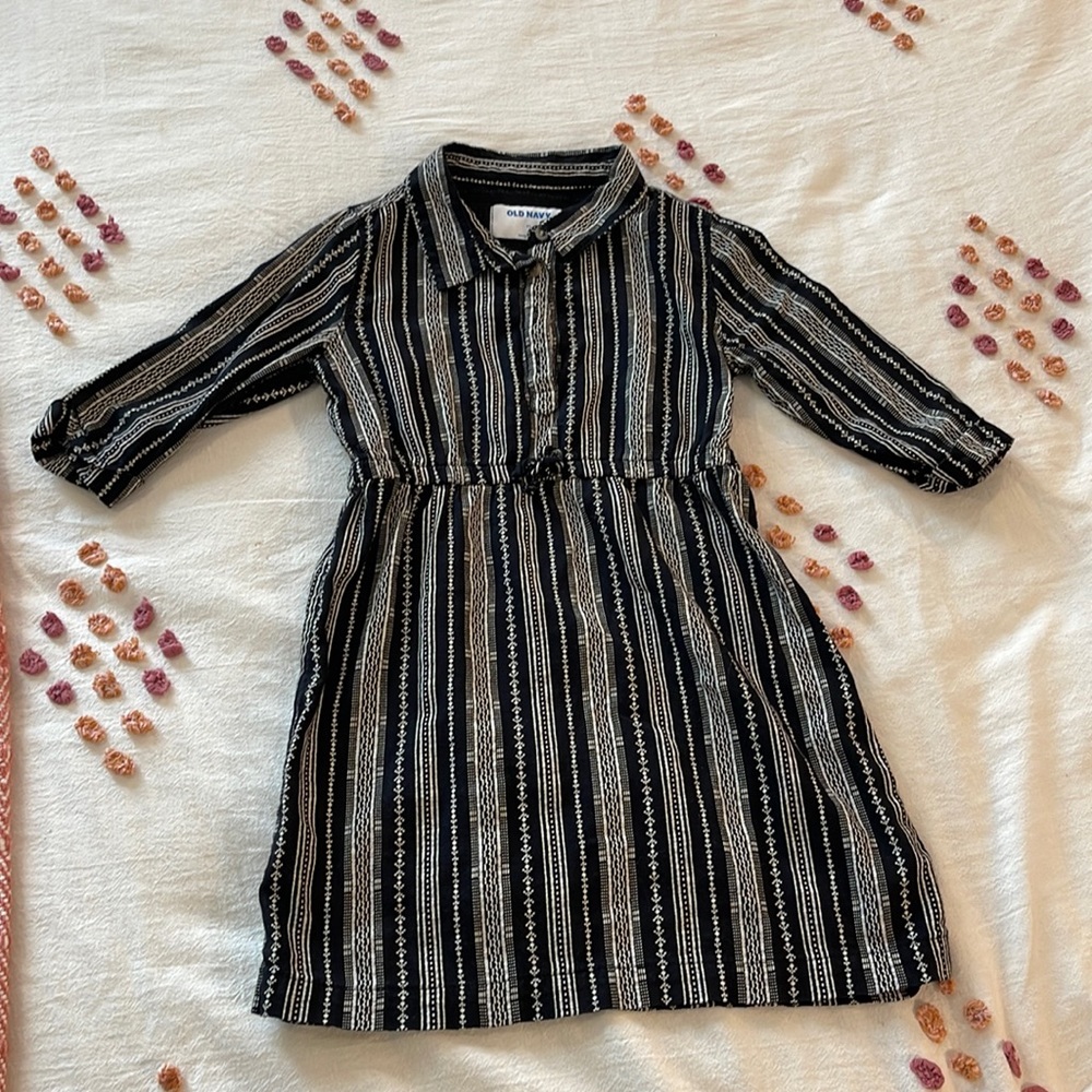 Casual collared dress